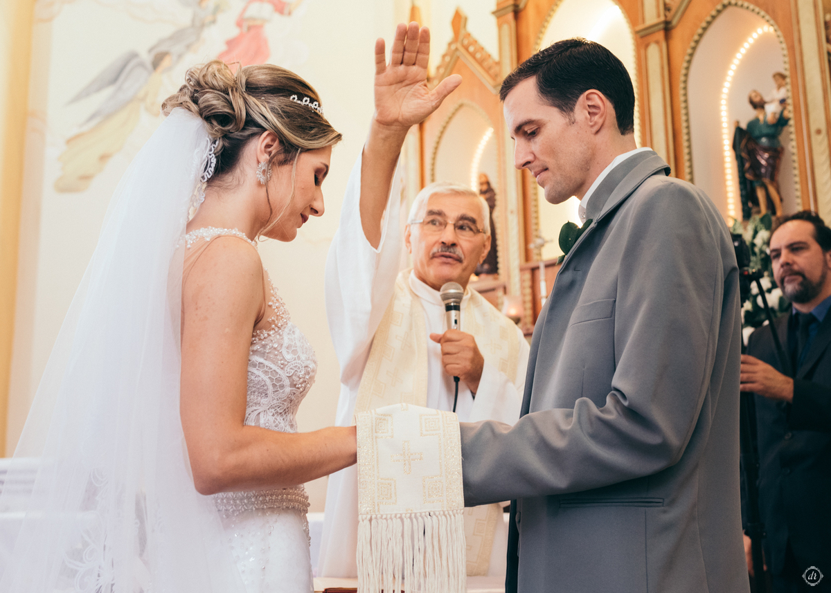casamento no vale dos vinhedos casamento de dia hotel make de noiva penteado de noiva vestido de noiva 