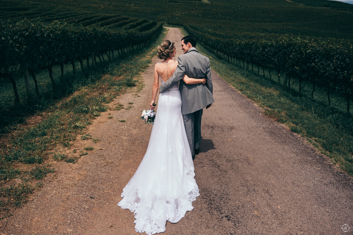 casamento no vale dos vinhedos casamento de dia hotel make de noiva penteado de noiva vestido de noiva 