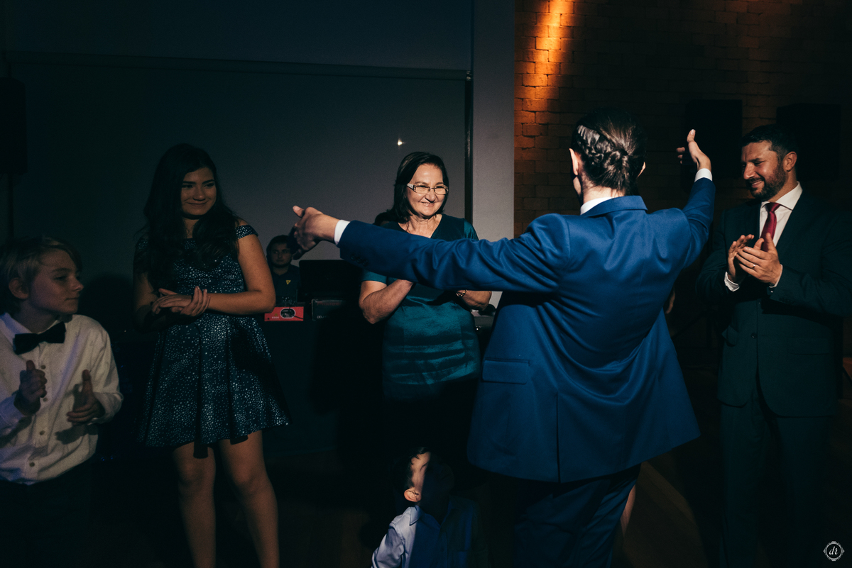 festa de formatura formatura em carlos barbosa terno de formando formatura de design grafico 