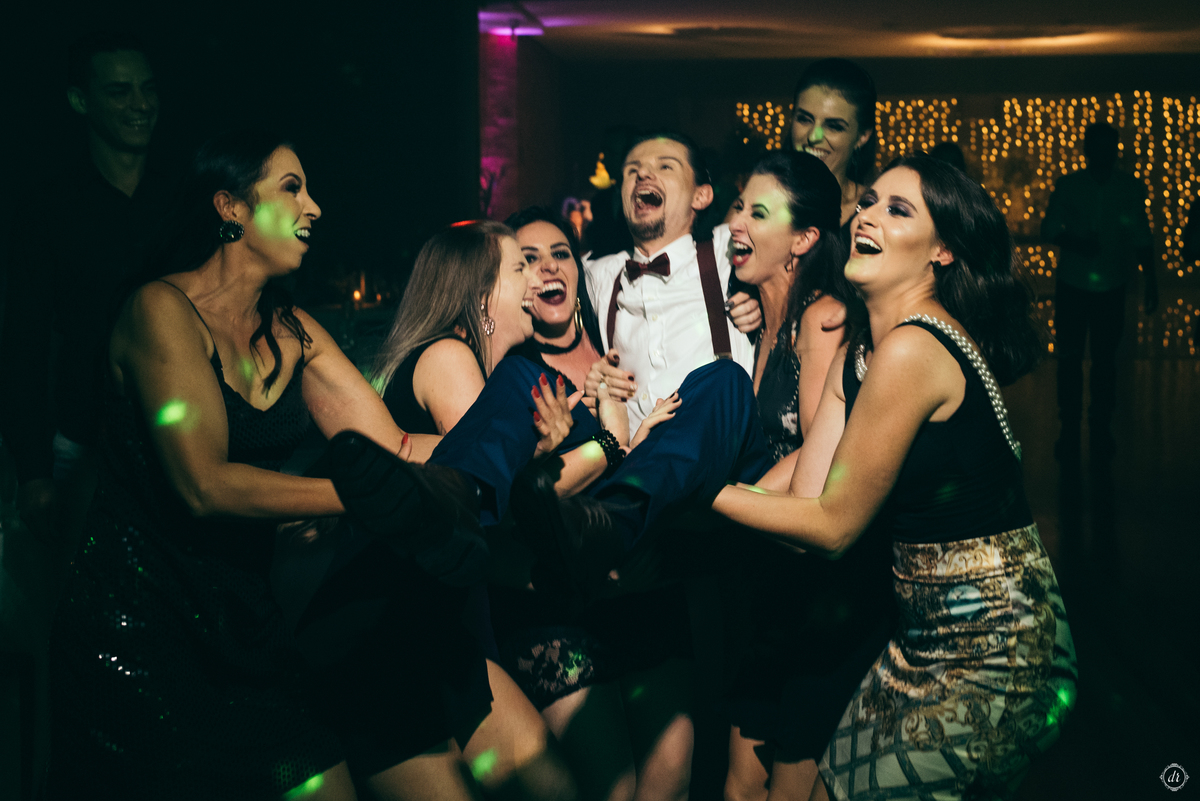 festa de formatura formatura em carlos barbosa terno de formando formatura de design grafico 