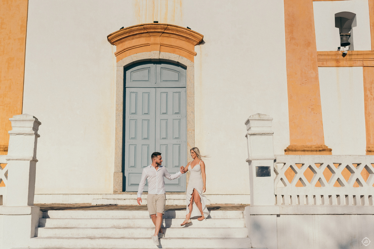 ensaio pre casamento ensaio praia pre wedding ensaio de casal praia de santo antonio de lisboa ensaio em sc fotos pre casamento roupa de pre casamento vestido de noiva para fotos