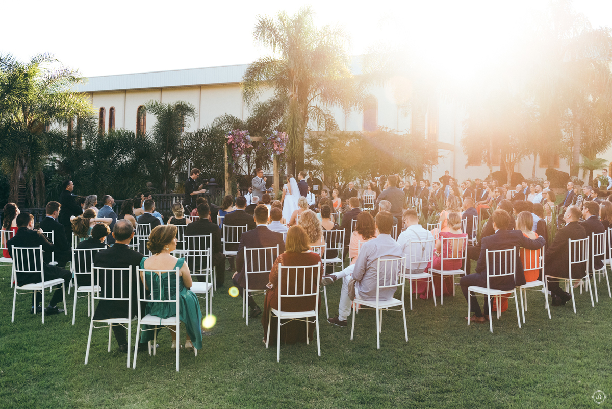 casamento na vinícola vale dos vinhedos casa valduga noiva do sul casamento na serra gaucha celebração do vinho cerimonia externa casamento ao ar livre 