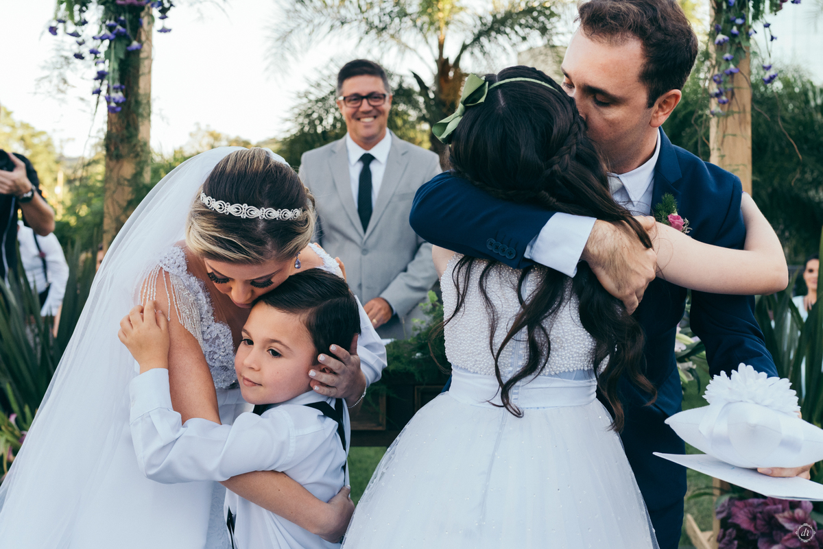 casamento na vinícola vale dos vinhedos casa valduga noiva do sul casamento na serra gaucha celebração do vinho cerimonia externa casamento ao ar livre 