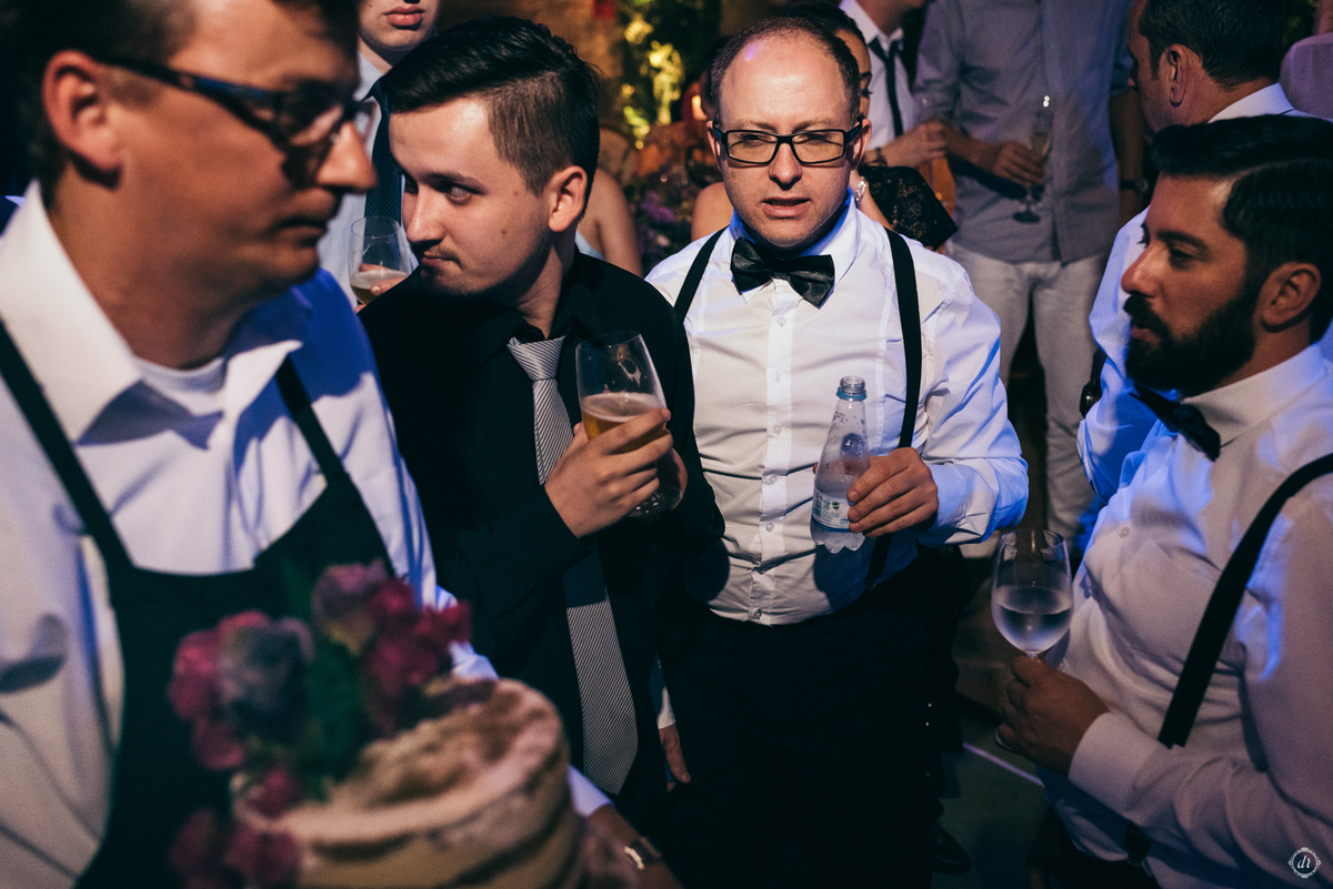 vinhedos casa valduga noiva do sul casamento na serra gaucha celebração do vinho dança dos noivos festa de casamento