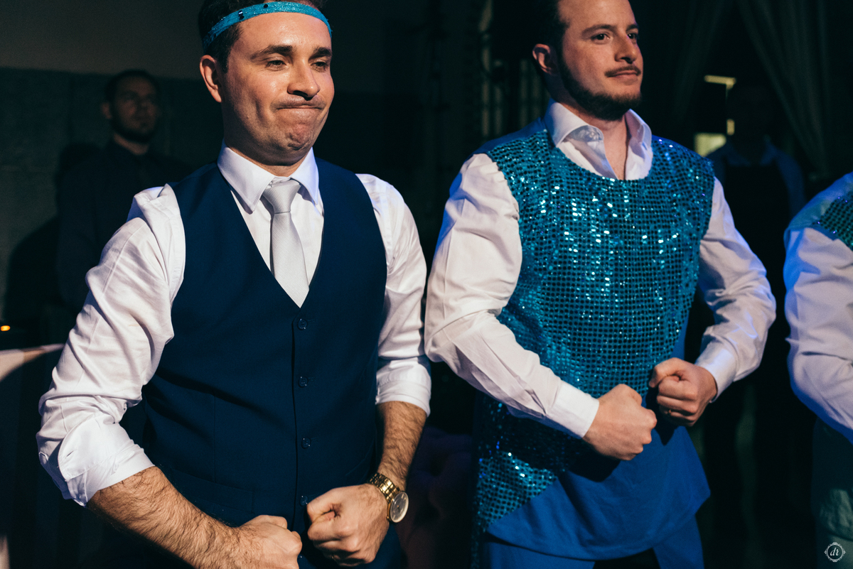 vinhedos casa valduga noiva do sul casamento na serra gaucha celebração do vinho dança dos noivos festa de casamento