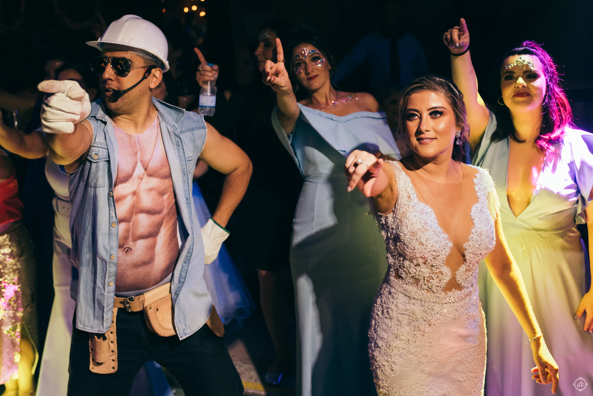 vinhedos casa valduga noiva do sul casamento na serra gaucha celebração do vinho dança dos noivos festa de casamento