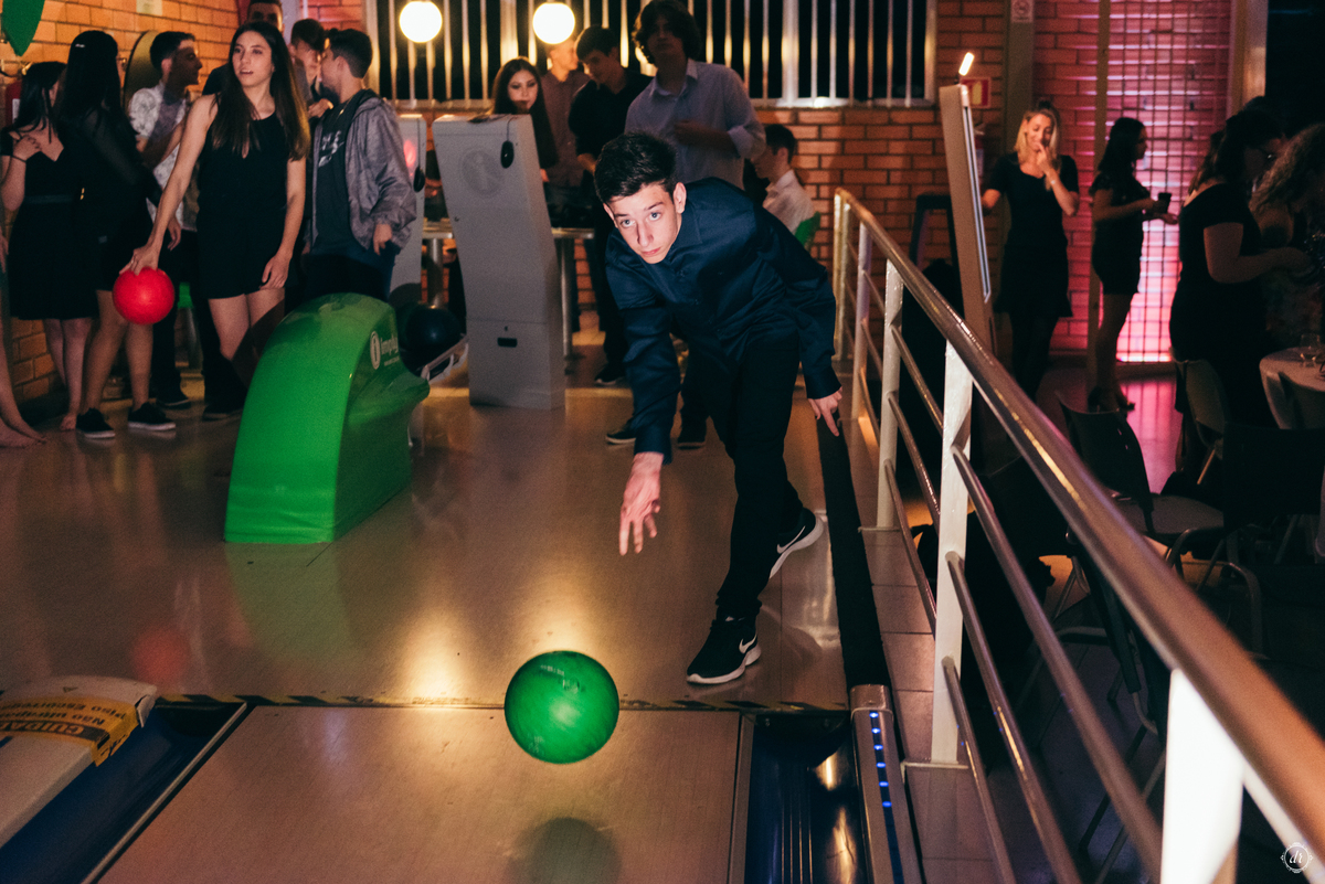 vestido de 15 anos festa de 15 anos princesa make de 15 anos fotos na chuva 