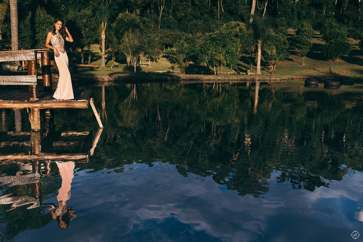 make de formatura vestido de formatura formanda magra core de vestido de formatura festa de formatura ao ar livre festa de formatura no sitio garibaldi festa de formatura de dia 
