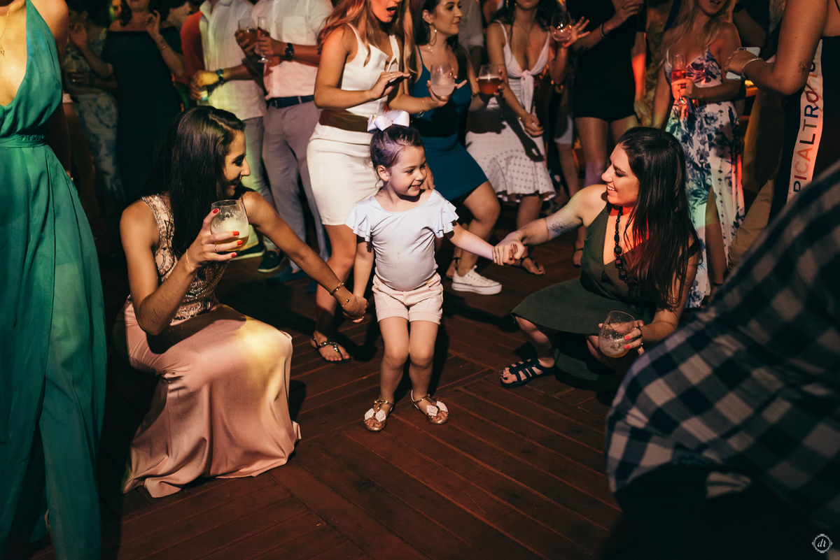 make de formatura vestido de formatura formanda magra core de vestido de formatura festa de formatura ao ar livre festa de formatura no sitio garibaldi festa de formatura de dia 