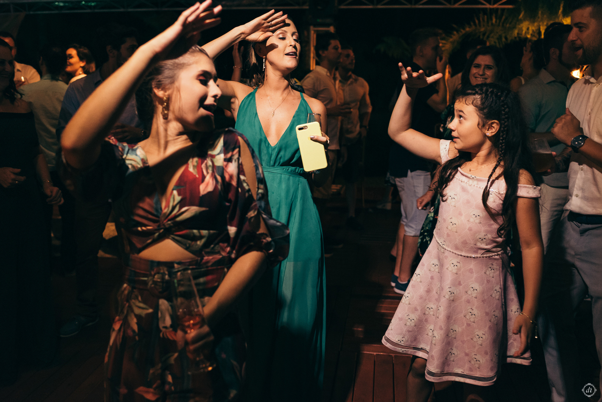 make de formatura vestido de formatura formanda magra core de vestido de formatura festa de formatura ao ar livre festa de formatura no sitio garibaldi festa de formatura de dia 