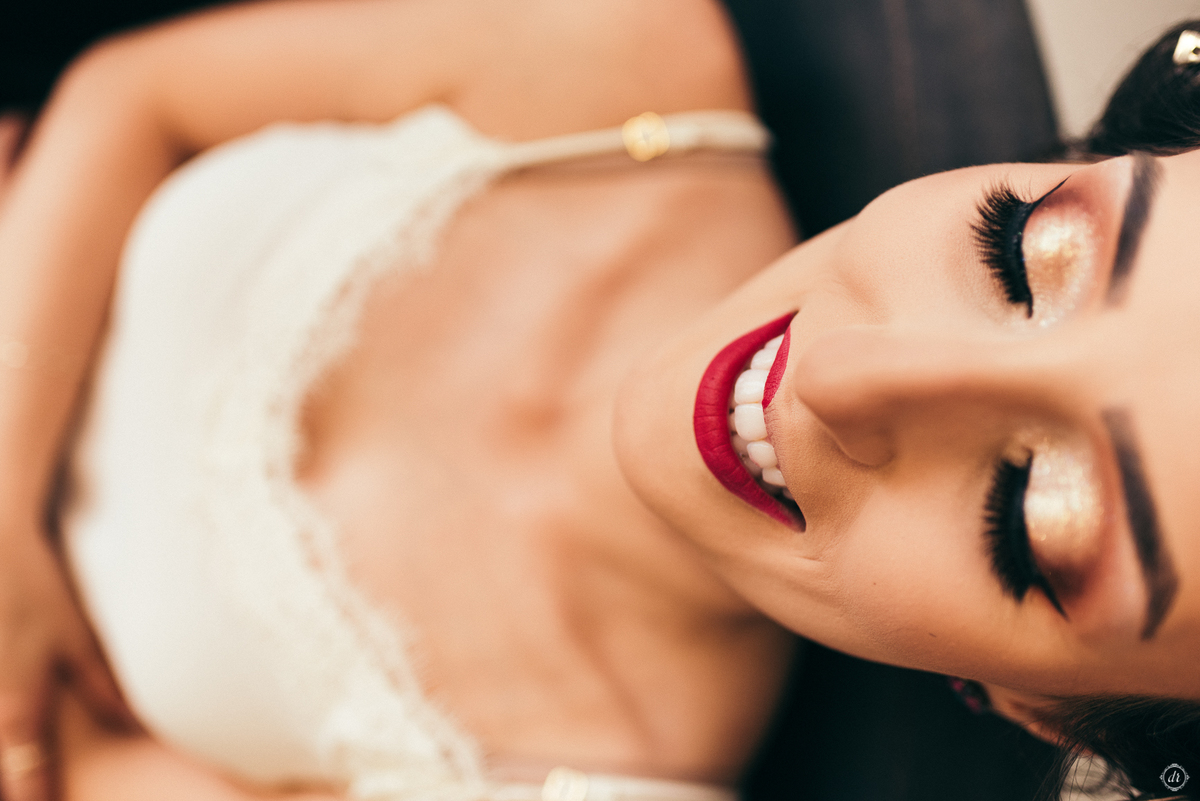 formatura de ciências contábeis daniela radavelli fotografia make de formatura vestido vermelho de formatura  festa de formatura