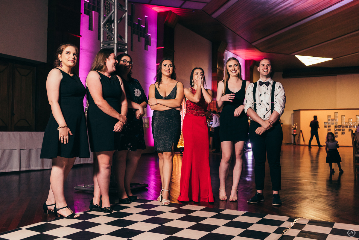 formatura de ciências contábeis daniela radavelli fotografia make de formatura vestido vermelho de formatura  festa de formatura