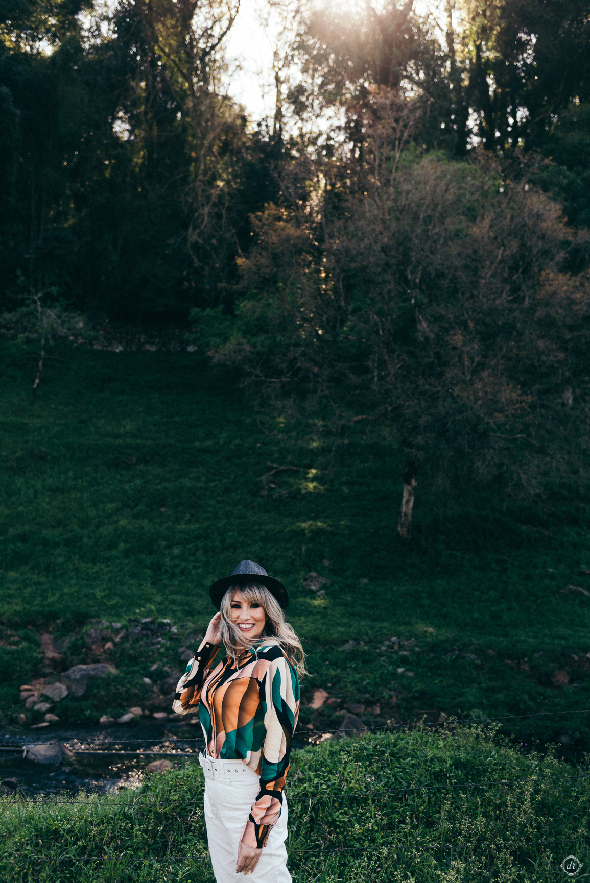 ensaio feminino mulher empoderada daniela radavelli fotografia look drops de menta garibaldi ensaio na serra gaucha fotos de chapeu 