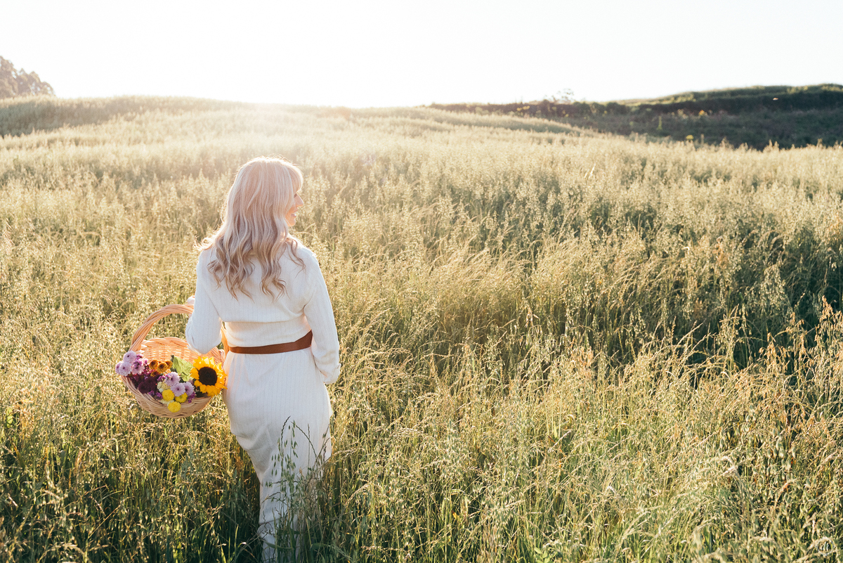 ensaio feminino mulher empoderada daniela radavelli fotografia look drops de menta garibaldi ensaio na serra gaucha fotos de chapeu  ensaio primavera 