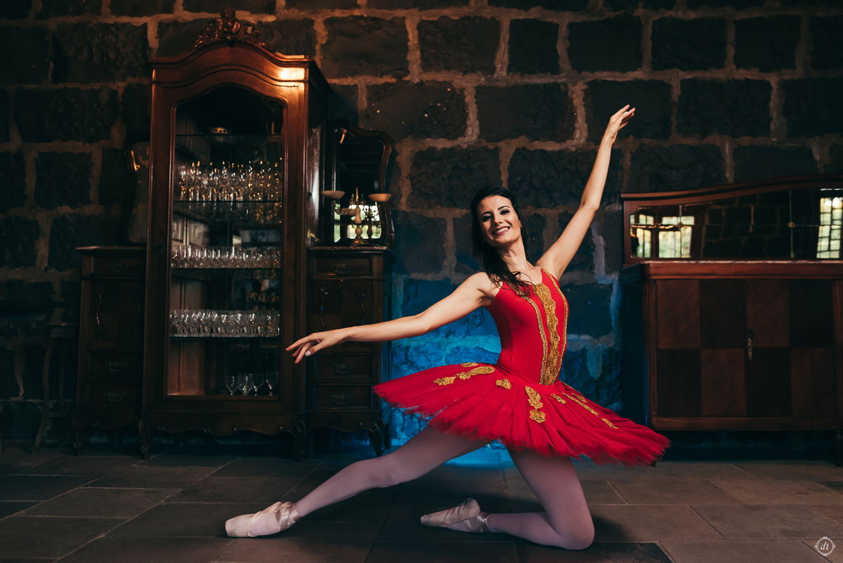 ensaio de bailarina daniela radavelli fotografia fotos de bale fotos de dança garibaldi ensaio na serra gaucha ensaio na villa matuella 