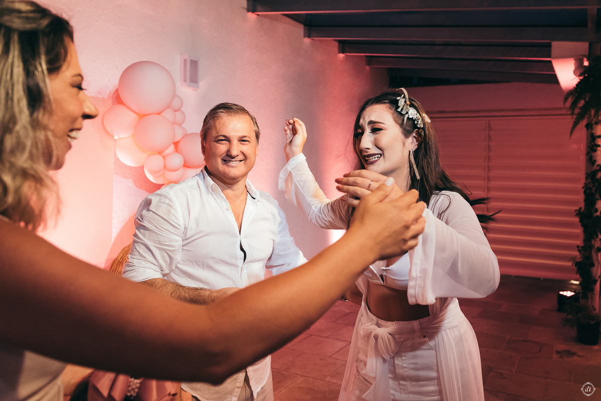 festa de 15 anos em casa daniela radavelli fotografia festa em casa 15th moderno festa na piscina 