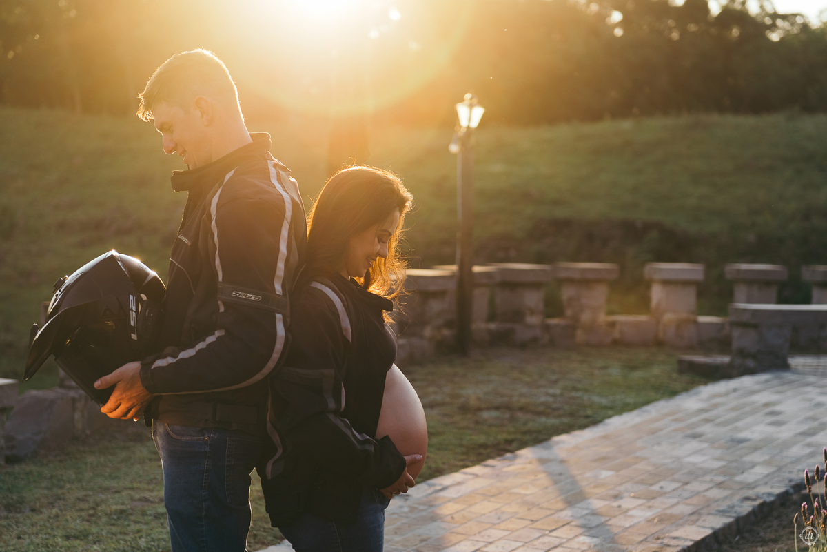 ensaio de gestante no castelo cave brandalise monte belo daniela radavelli fotografia ensaio na vinicola do sul 
