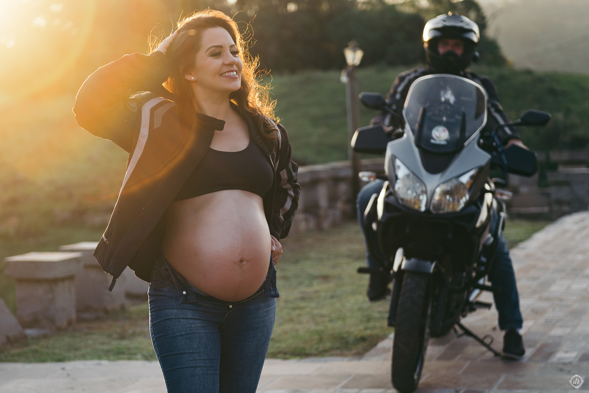 ensaio de gestante no castelo cave brandalise monte belo daniela radavelli fotografia ensaio na vinicola do sul 