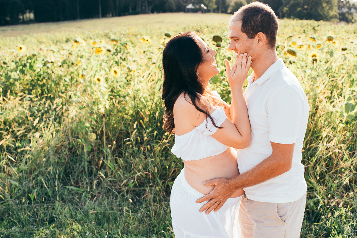 ensaio de gestante ensaio na vinicola daniela radavelli fotografia look de gestante 