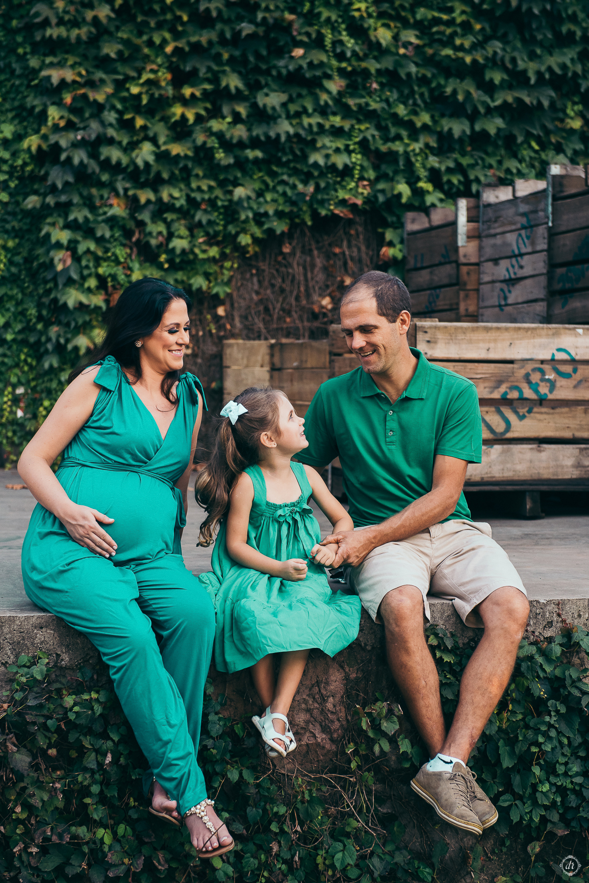 ensaio de gestante ensaio na vinicola daniela radavelli fotografia look de gestante 