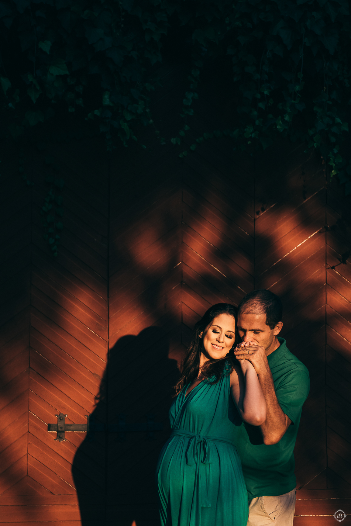 ensaio de gestante ensaio na vinicola daniela radavelli fotografia look de gestante 