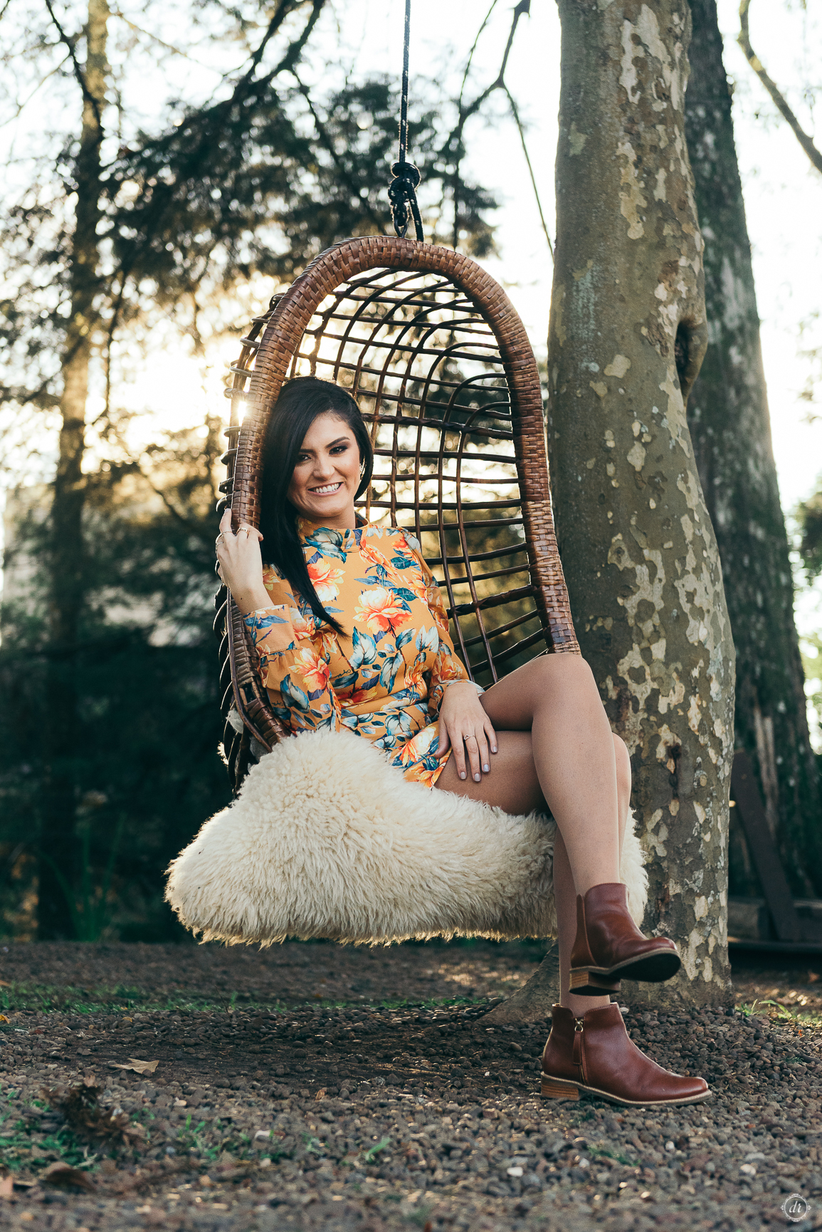 ensaio de 30 anos ensaio no outono daniela radavelli fotografia armazem do desvio farroupilha ensaio feminino fotografa na serra gaucha 