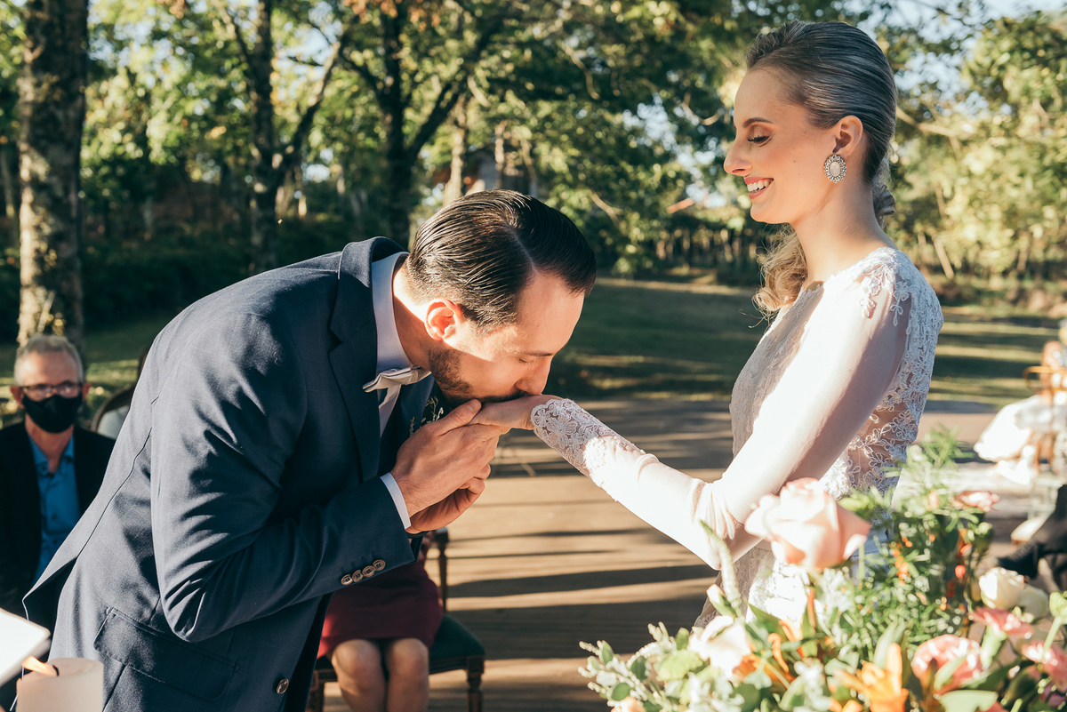 casamento na pandemia daniela radavelli fotografia casamento na serra gaucha casamento na vinicola estrelas do brasil montanha dos sentidos elopement wedding no sul 