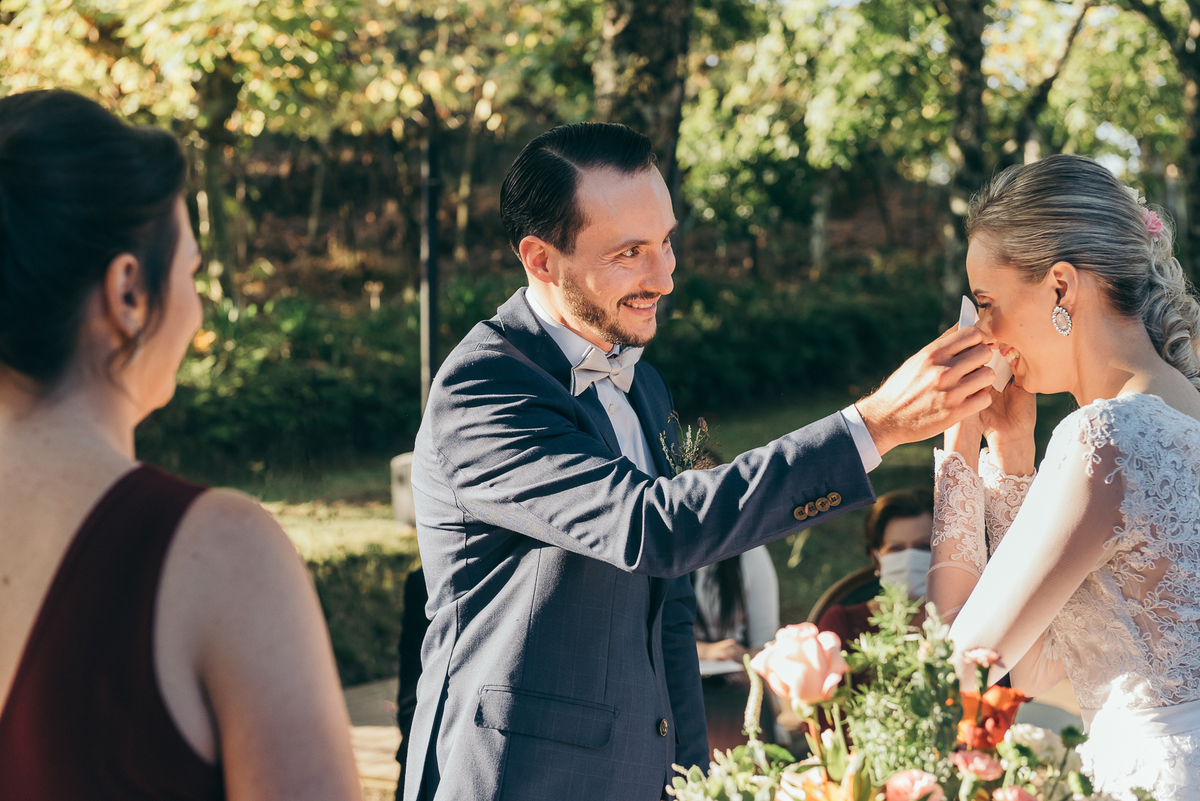 casamento na pandemia daniela radavelli fotografia casamento na serra gaucha casamento na vinicola estrelas do brasil montanha dos sentidos elopement wedding no sul 