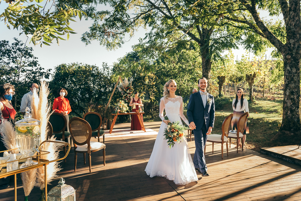 casamento na pandemia daniela radavelli fotografia casamento na serra gaucha casamento na vinicola estrelas do brasil montanha dos sentidos elopement wedding no sul 