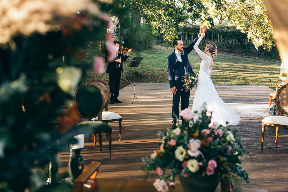 casamento na pandemia daniela radavelli fotografia casamento na serra gaucha casamento na vinicola estrelas do brasil montanha dos sentidos elopement wedding no sul 
