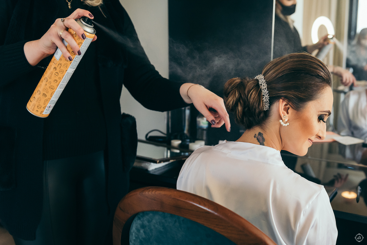 casamento no spa do vinho casamento no vale dos vinhedos fotografa de casamento na serra gaúcha outono no sul scania brasil noivo de caminhão mini wedding no sul elopement no vale dos vinhedos noivas do brasil casamento da pandemia daniela radavelli