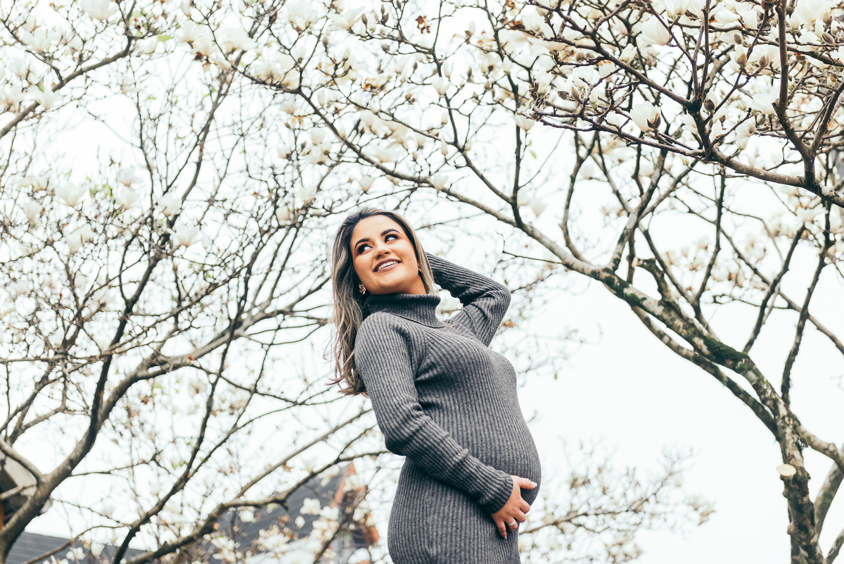 ensaio de gestante daniela radavelli fotografia ensaio em gramado fotos no lago negro look de gestante 