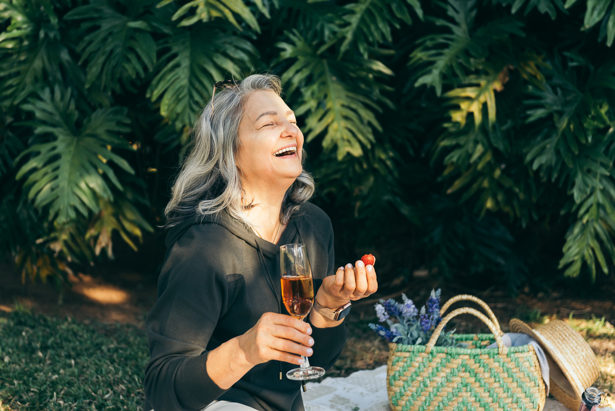 ensaio de familia daniela radavelli fotografia fotografa em bento Gonçalves fotos chá da tarde piquenique no jardim  