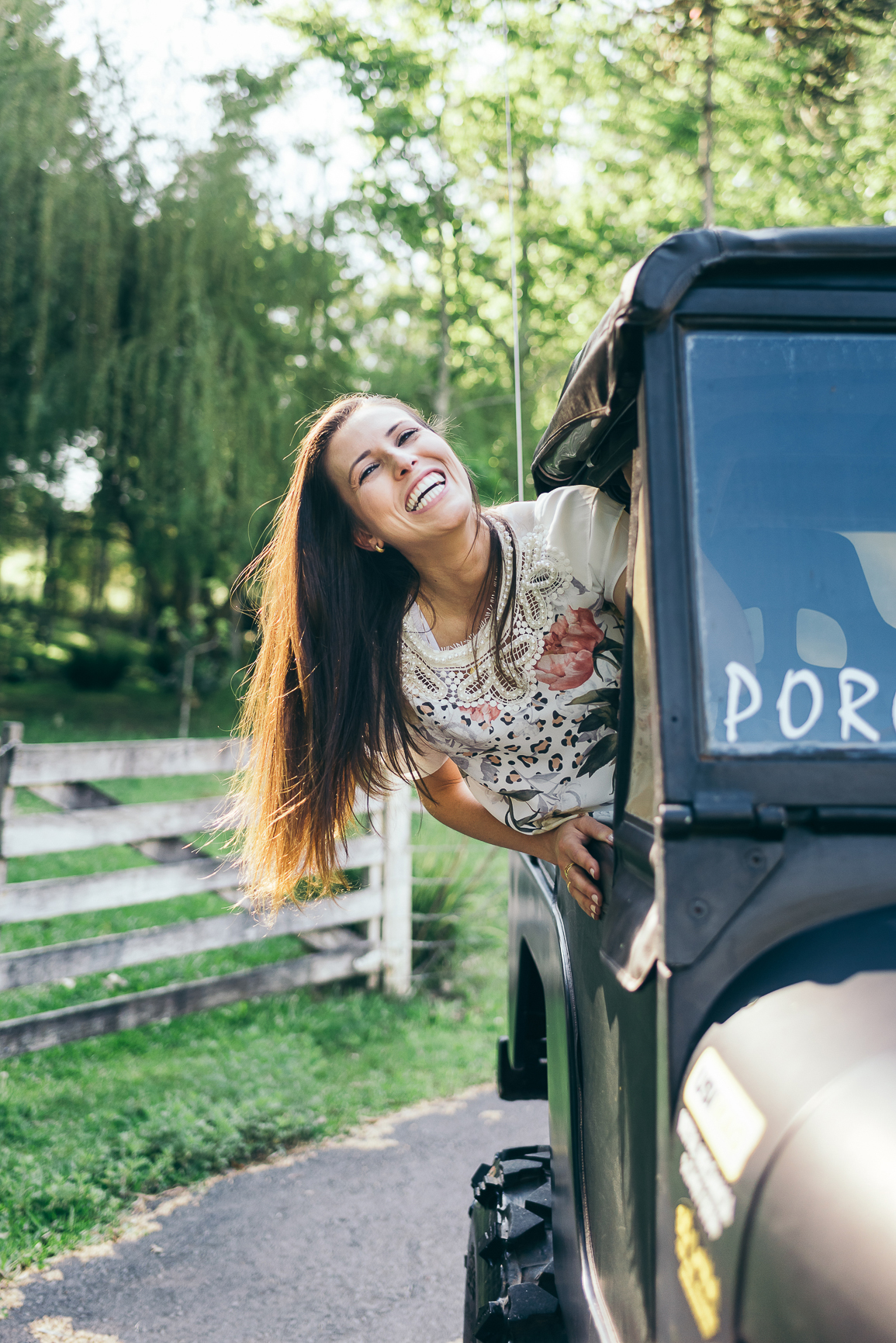 ensaio pre casamento daniela radavelli fotografia ensaio com jeep pre wedding no por do sol 