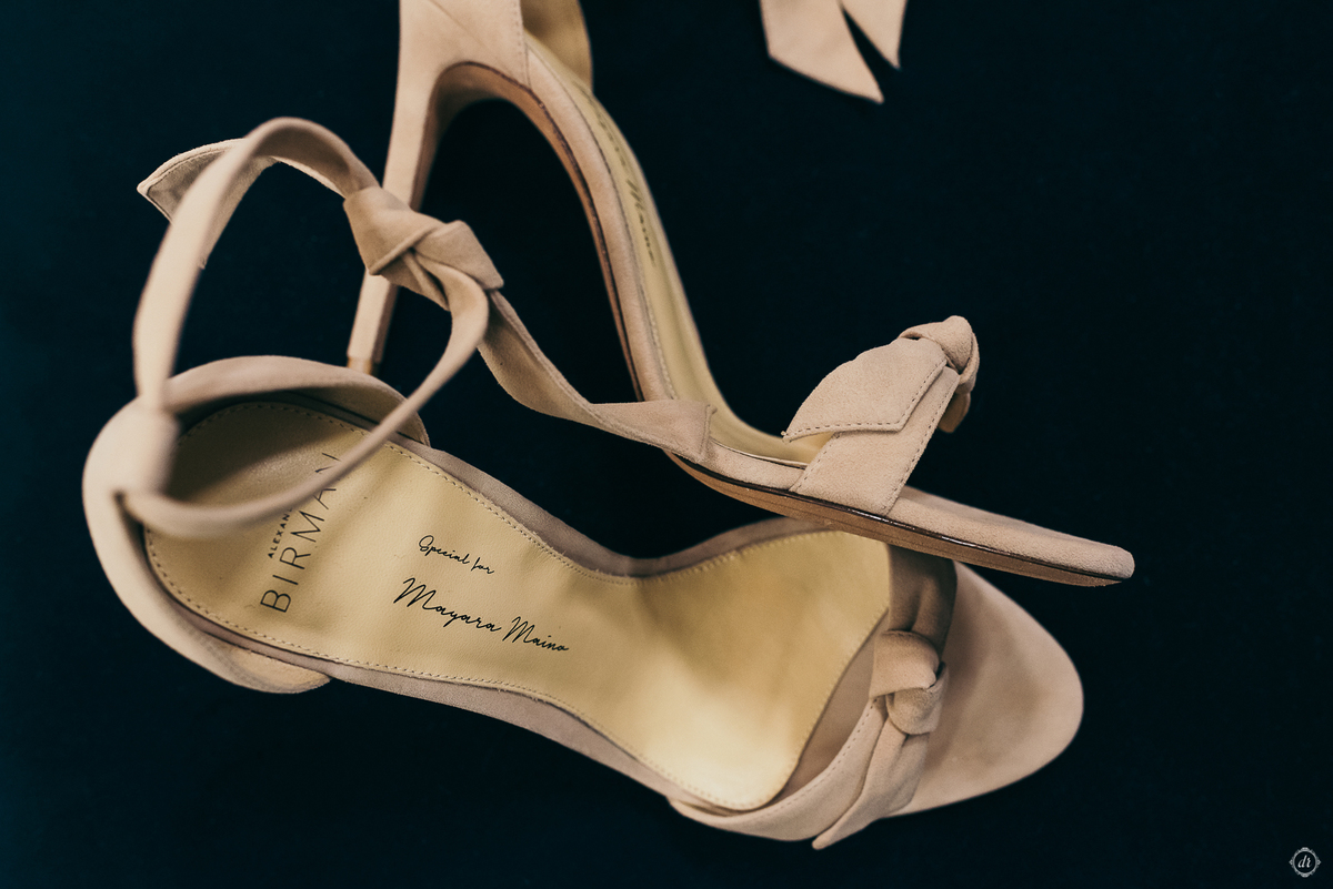 festa de formatura formanda em direito vestido de formatura vestido vermelho decoração de formatura  vinicola lovara vinhos finos  daniela radavelli fotografia