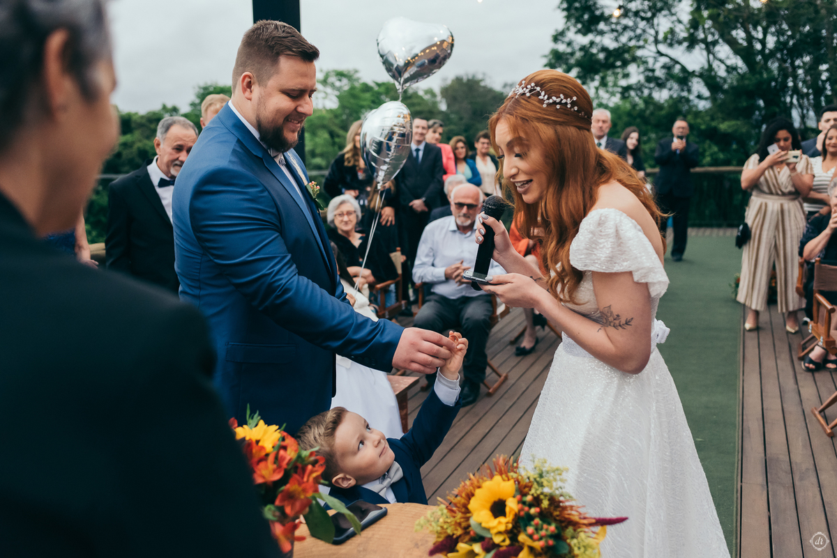 casamento ao ar livre Villa D'arte vale dos vinhedos daniela radavelli fotografia filho de pajem 