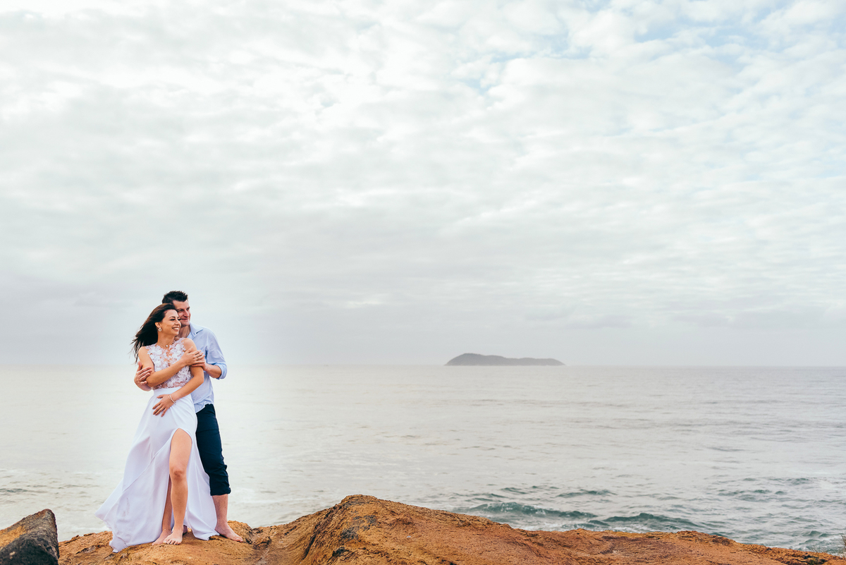 ensaio pré wedding ensaio de casal daniela radavelli fotografia dunas do siriú Garopaba amanhecer na Guarda do Embau fotos no litoral de SC ensaio na praia 