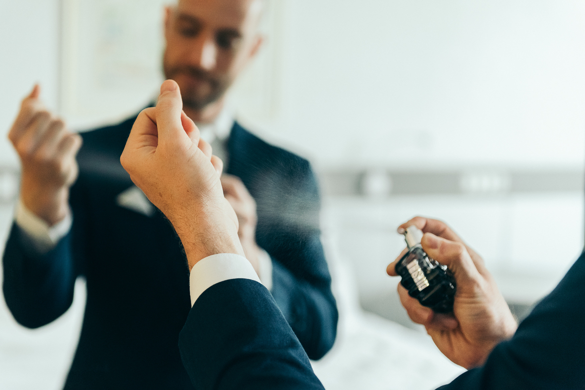 casamento na vinícola lovara daniela radavelli fotografia fotografa de casamento na serra gaucha vestido de noiva liso casamento na igreja casamento com chuva