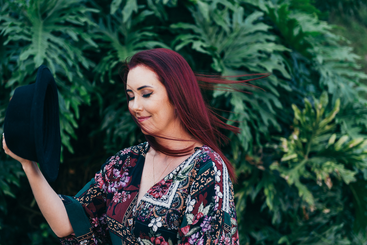 ensaio feminino ensaio na serra gaucha daniela radavelli fotografia fotos de ruiva ensaio de fotografa 