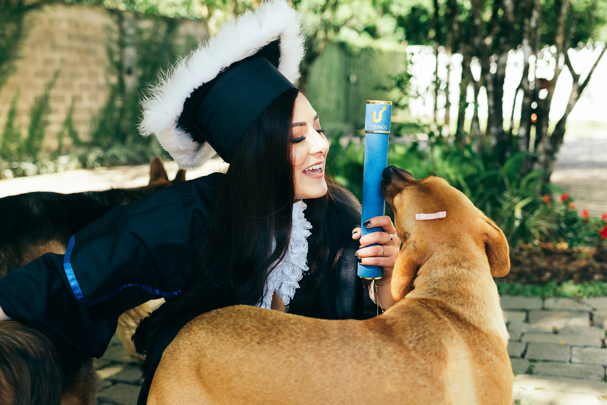 ensaio de formatura daniela radavelli fotografia ensaio em casa fotos de toga fotos em familia garibaldi fotografa na serra gaucha