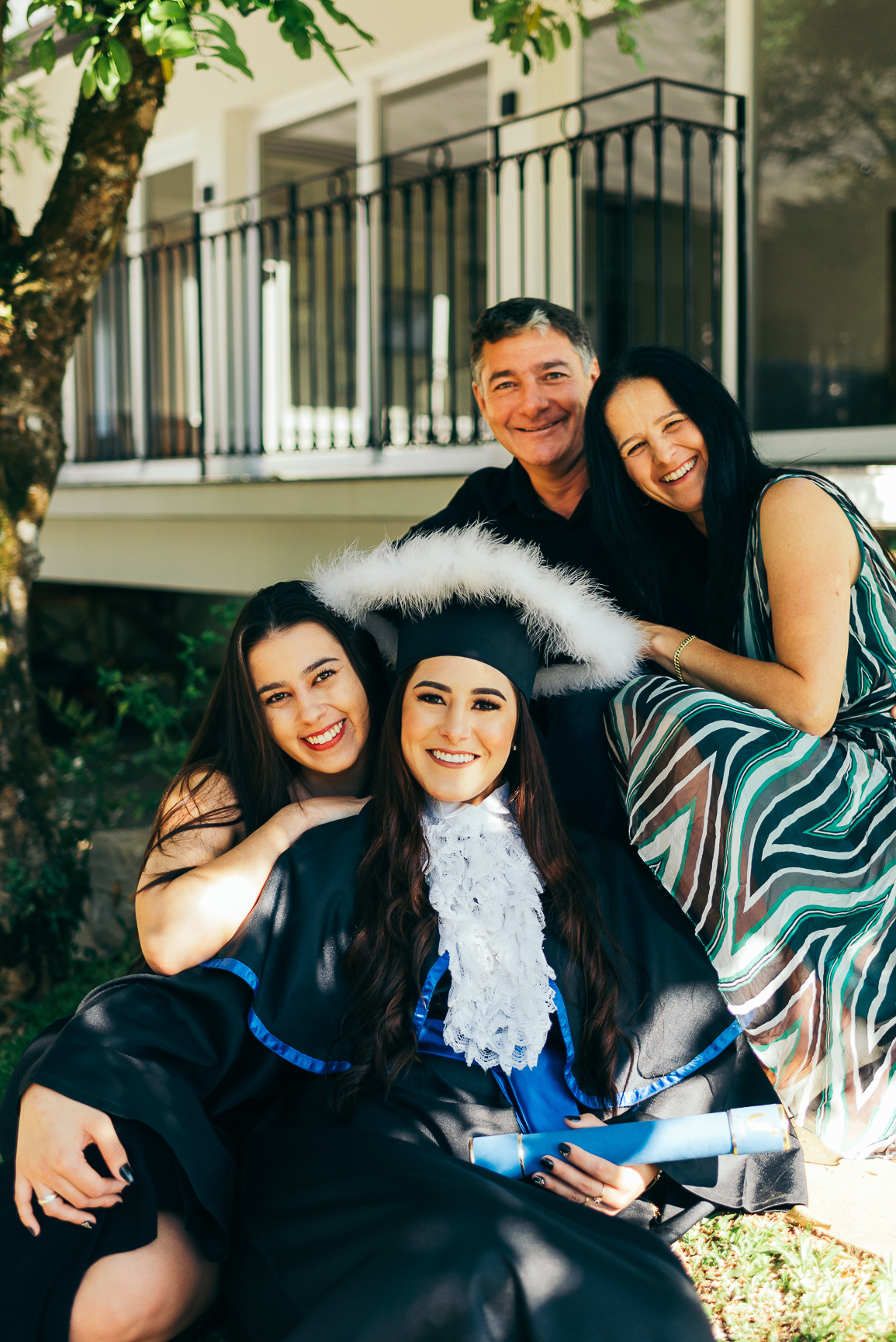 ensaio de formatura daniela radavelli fotografia ensaio em casa fotos de toga fotos em familia garibaldi fotografa na serra gaucha