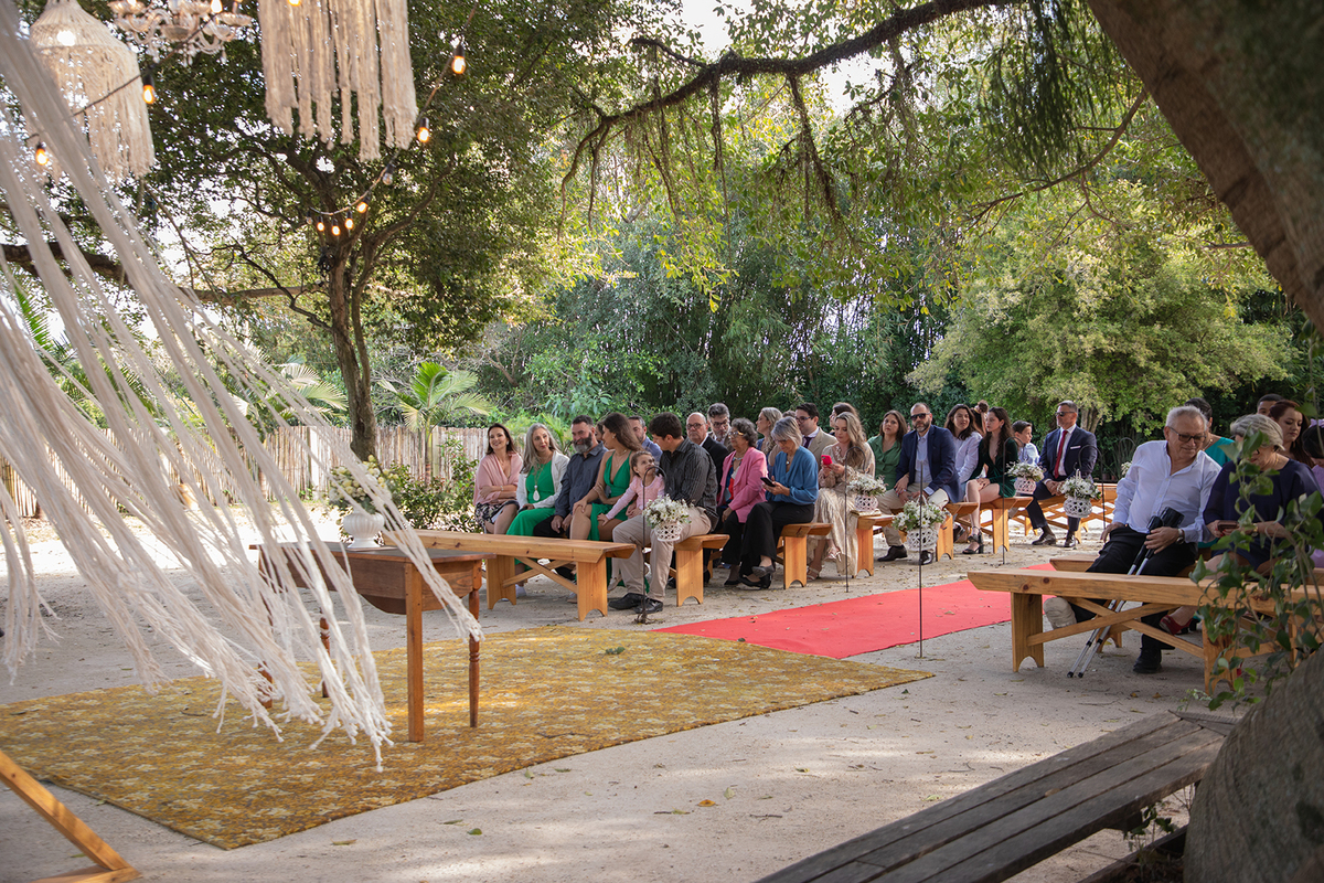 Detalhe do local decorado para a cerimônia de casamento ao ar livre na Quinta dom Manuel em Pelotas - Foto por Marco Moscarelli Fotógrafo.