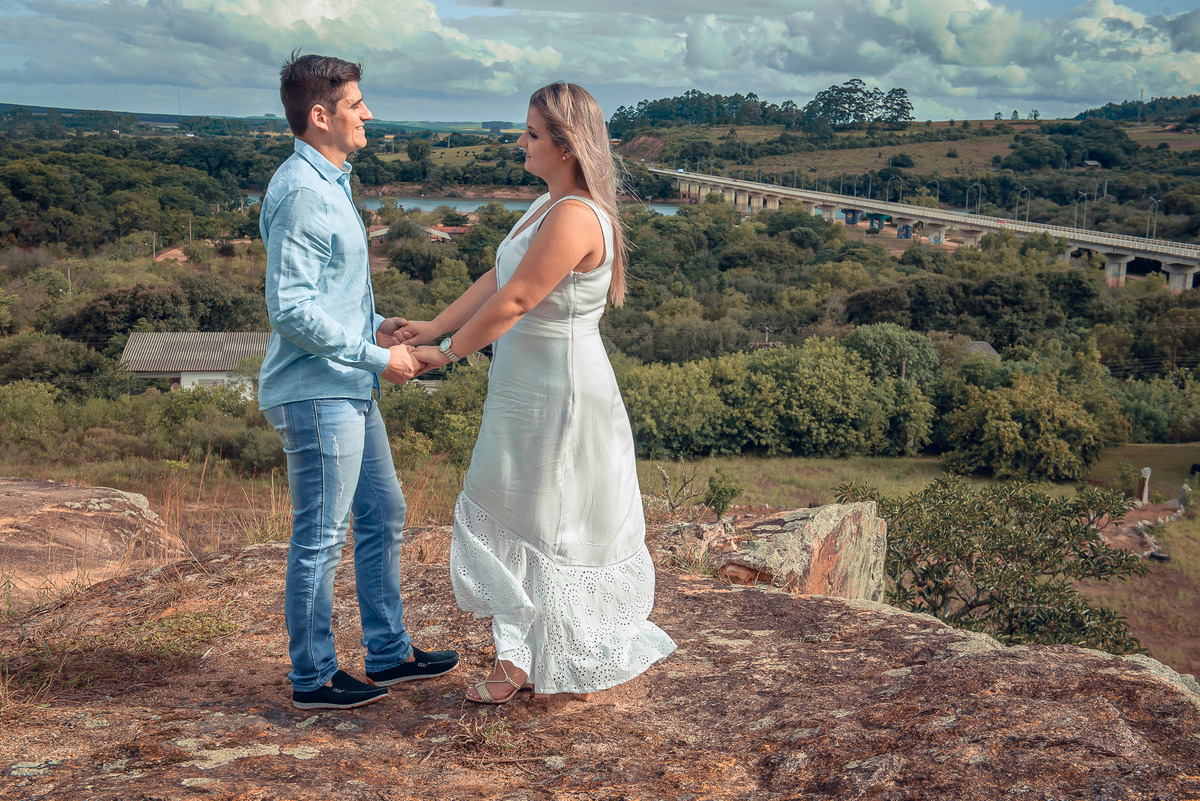 Ensaio Pré wedding Foto por Marco Moscarelli Fotógrafo.