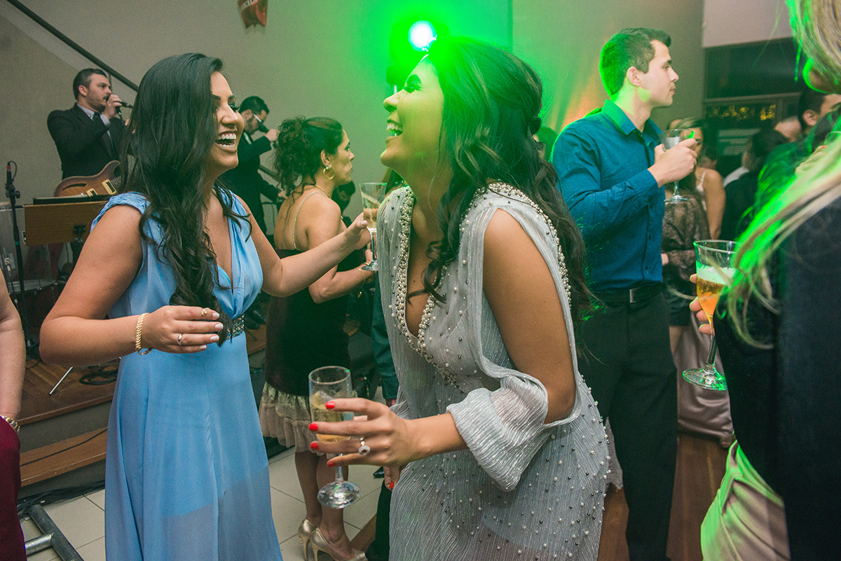 formanda durante a sua recepção de formatura. Foto por Marco Moscarelli