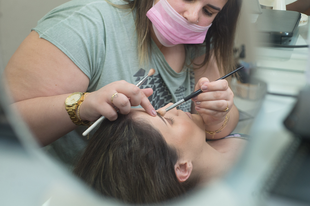 formanda de medicina antes da sua formatura. Foto por Marco Moscarelli 