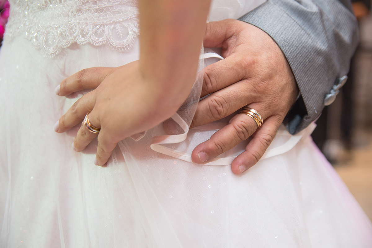 Detalhe do vestido da noiva