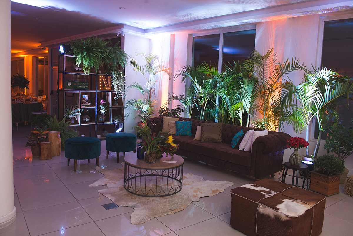 Louge da decoração da recepção de formatura. Foto por Marco Moscarelli Fotografo