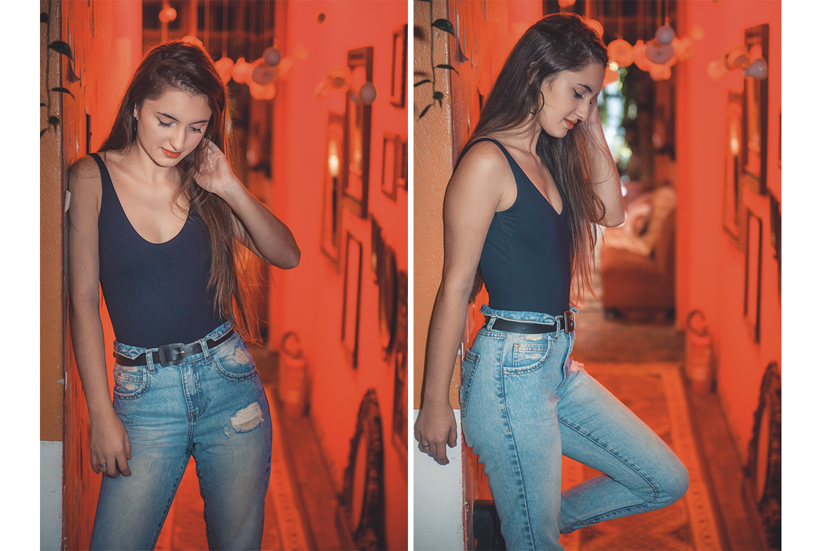 Duas fotos lado a lado da modelo posando em um corredor com a mão no rosto e cabelo, durante seu ensaio fotográfico de casamento e 15 anos em Cúrcuma - Pelotas. Foto por Marco Moscarelli Fotógrafo Pelotas. 