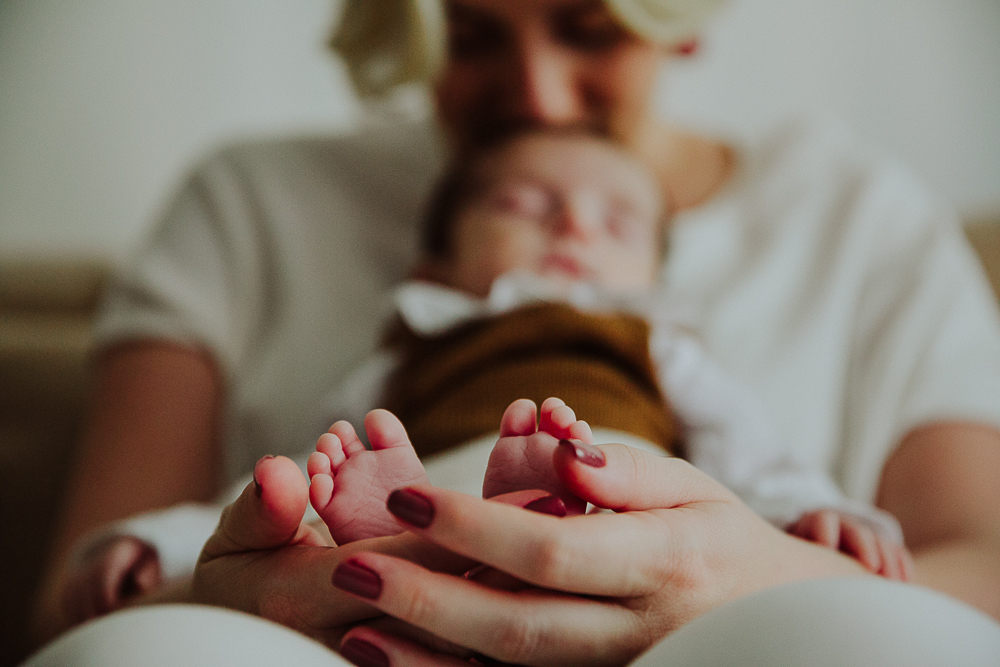 fotografia afetiva aline lelles, fotografo de familia rj, fotografia de familia rj, acompanhamento de bebe, natural newborn, fotografia de familia, curso de fotografia de familia, aula de fotografia, luz de cinema, alem do olhar, essenziale