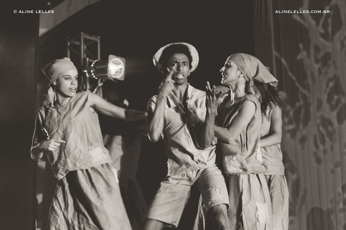 Photographie Affective Aline Lelles et Rodrigo Wittitz, Famille Photographie, Prise de vue en heureux, Photographie Style de vie, Prise de vue de la danse, sc&egrave;ne, Viva Br&eacute;sil, Jaime Aroxa - RJ